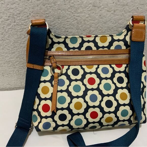 Brighton Newberry Crossbody Bag Flowers Discontinued Adjustable Strap Blue ivory - Picture 5 of 15